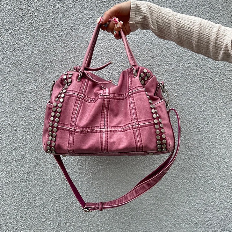 Tas Selempang Kapasitas Besar  - Embroidery Meaning ulasan dan harga